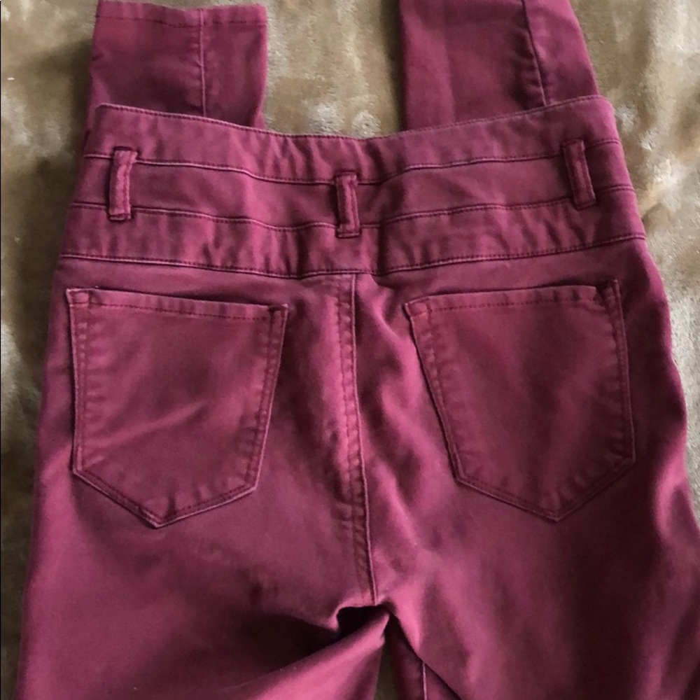 Maroon stretchy pants - Picture 4 of 4